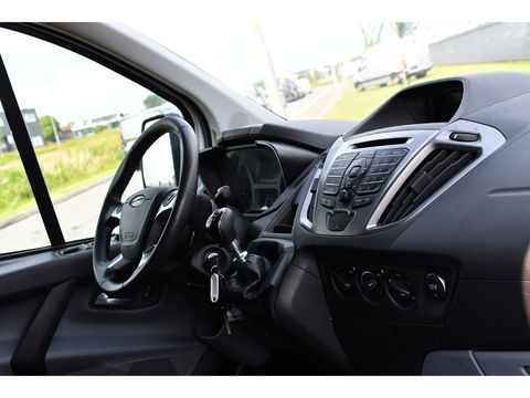 Ford Transit Custom 270 2.2 TDCI L1H1 PB Edition Camera, Cruise, Sensoren, Trekhaak, Multimedia, 125PK, Airco, Uniek!