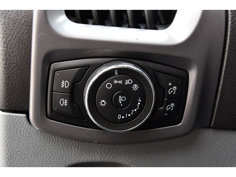 Ford Transit Custom 270 2.2 TDCI L1H1 PB Edition Camera, Cruise, Sensoren, Trekhaak, Multimedia, 125PK, Airco, Uniek!