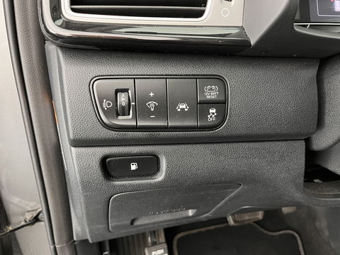 Kia Niro 1.6 GDi Hybrid ExecutiveLine *1/2LEATHER | NAVI-FULLMAP | KEYLESS | CAMERA | COMFORT-SEATS | 16''ALU | ECC | PDC*