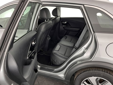 Kia Niro 1.6 GDi Hybrid ExecutiveLine *1/2LEATHER | NAVI-FULLMAP | KEYLESS | CAMERA | COMFORT-SEATS | 16''ALU | ECC | PDC*