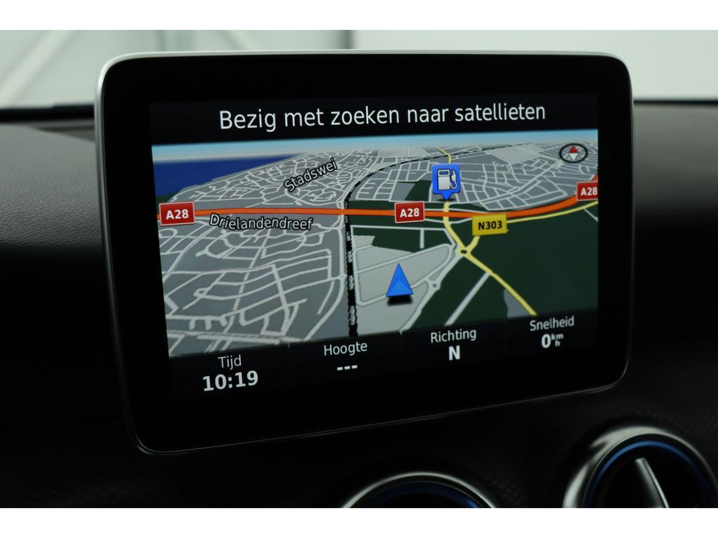 Mercedes-Benz A-Klasse 180d Lease Edition | Panoramadak | Carplay | Navigatie | Cruise control | Airco | Bluetooth | Sportstoelen | Half leder