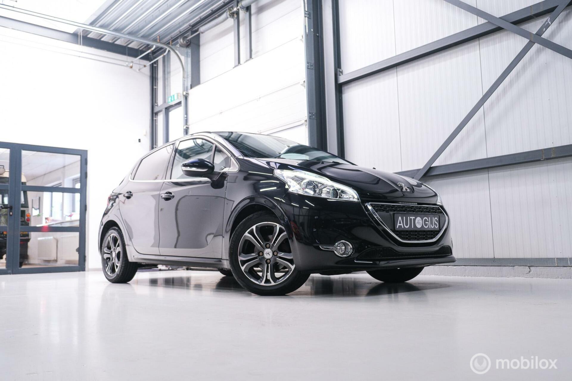 Peugeot 208 1.4 VTi Griffe | NAP NL auto | Lederen bekleding | PDC | Navigatie | Rijklaarprijs |
