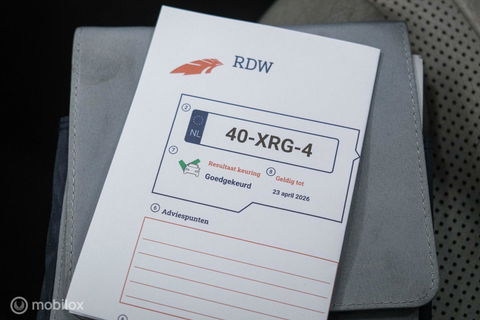 Peugeot 208 1.4 VTi Griffe | NAP NL auto | Lederen bekleding | PDC | Navigatie | Rijklaarprijs |