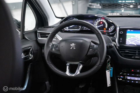 Peugeot 208 1.4 VTi Griffe | NAP NL auto | Lederen bekleding | PDC | Navigatie | Rijklaarprijs |