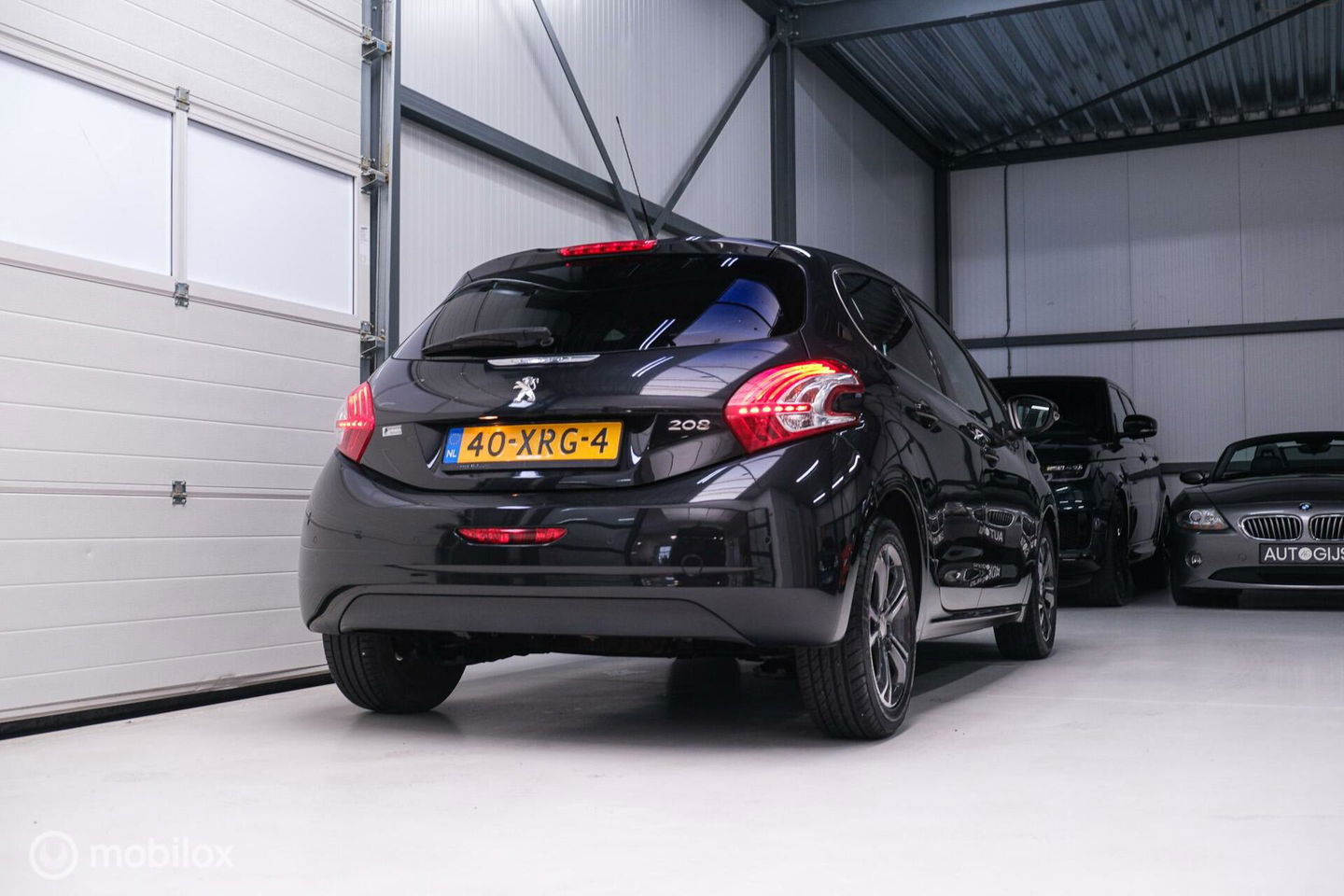 Peugeot 208 1.4 VTi Griffe | NAP NL auto | Lederen bekleding | PDC | Navigatie | Rijklaarprijs |