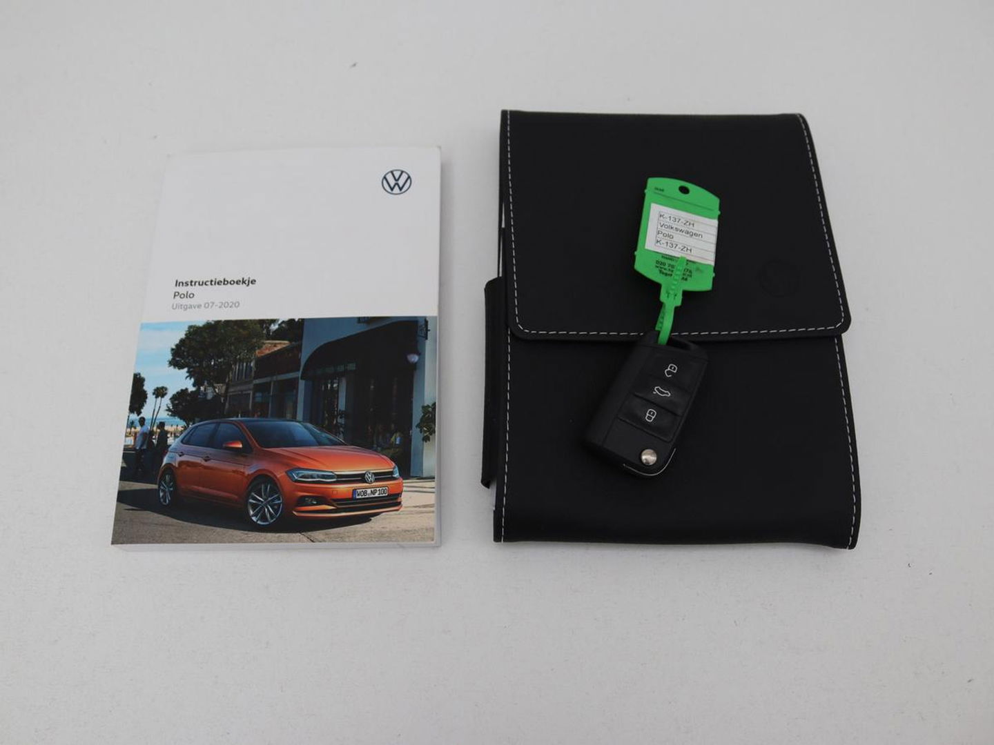 Volkswagen Polo 1.0 TSI R-Line | Stoelverwarming | Camera | Carplay | Climate control | Adaptive cruise | Full LED | Navigatie | Virtual Cockpit