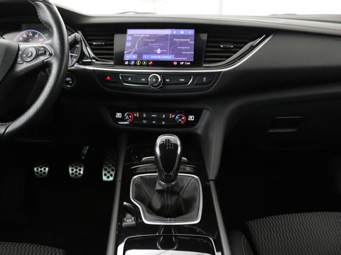 Opel Insignia 1.5 CDTI Business Elegance | Stoel & stuurverwarming | Trekhaak | Camera | Matrix LED | Carplay | Keyless | Navigatie