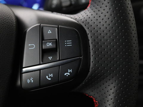Ford Focus 1.0 EcoBosst Hybrid ST Line X | Stoel & stuurverwarming | Camera | Full LED | Carplay | Keyless | Climate control | Cruise control