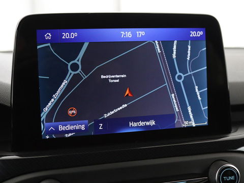Ford Focus 1.0 EcoBosst Hybrid ST Line X | Stoel & stuurverwarming | Camera | Full LED | Carplay | Keyless | Climate control | Cruise control