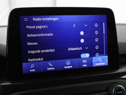 Ford Focus 1.0 EcoBosst Hybrid ST Line X | Stoel & stuurverwarming | Camera | Full LED | Carplay | Keyless | Climate control | Cruise control