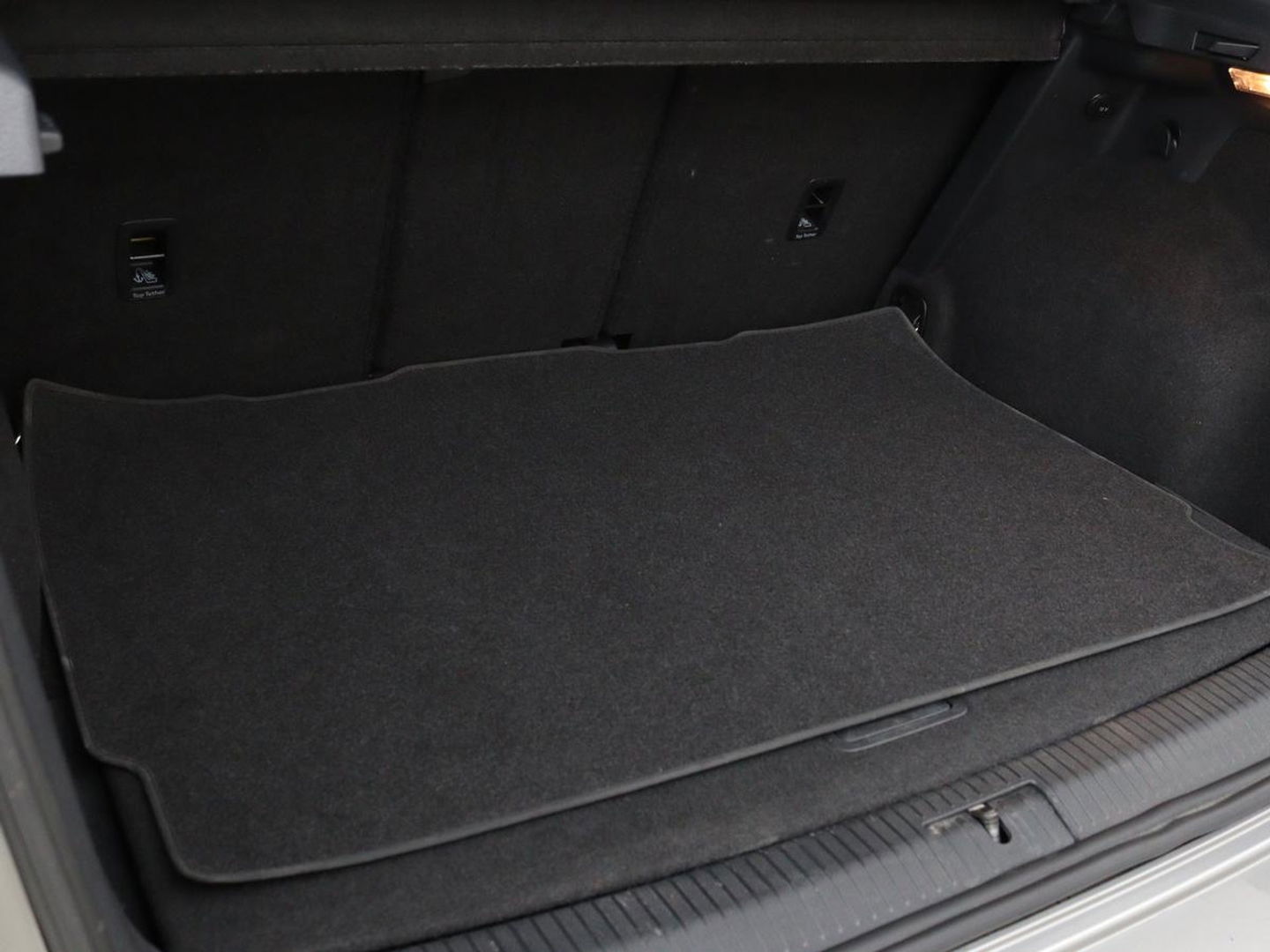 Volkswagen Golf Sportsvan 1.4 TSI Allstar | Automaat | Adaptive cruise | Stoelverwarming | Park Assist | Carplay | Navigatie | Climate control | Bluetooth
