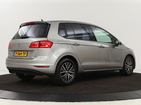 Volkswagen Golf Sportsvan 1.4 TSI Allstar | Automaat | Adaptive cruise | Stoelverwarming | Park Assist | Carplay | Navigatie | Climate control | Bluetooth