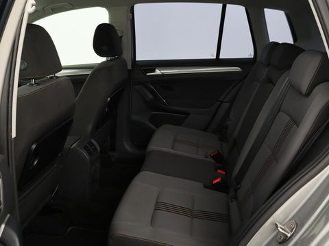 Volkswagen Golf Sportsvan 1.4 TSI Allstar | Automaat | Adaptive cruise | Stoelverwarming | Park Assist | Carplay | Navigatie | Climate control | Bluetooth