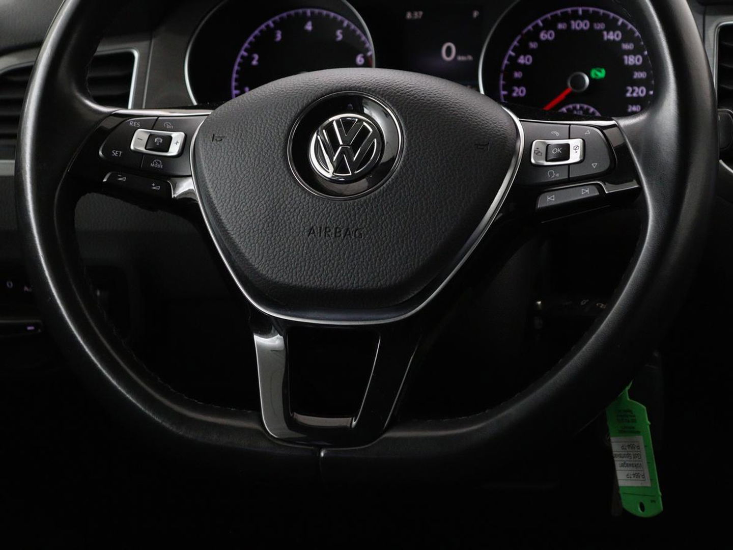 Volkswagen Golf Sportsvan 1.4 TSI Allstar | Automaat | Adaptive cruise | Stoelverwarming | Park Assist | Carplay | Navigatie | Climate control | Bluetooth