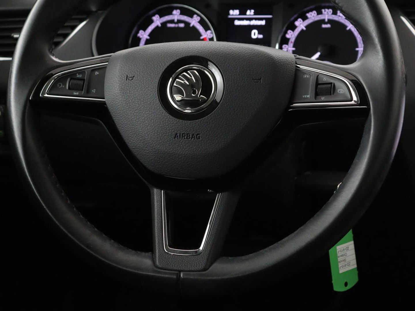 Škoda Octavia 1.0 TSI Ambition | Carplay | Navigatie | Climate control | Parkeerhulp | Cruise control | LED