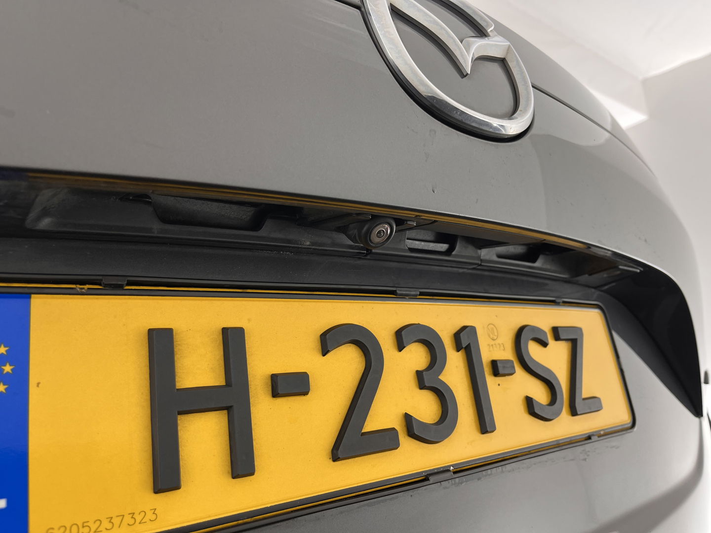 Mazda CX-5 2.0 SkyActiv-G 165 Signature *PANO | HEAD-UP | LUXURY-LEATHER | FULL-LED | ADAPTIVE-CRUISE | KEYLESS | TOP-VIEW | BLINDSPOT | COMFORT-SEATS | NAVI-FULLMAP | ECC | TOWBAR | 19''ALU*