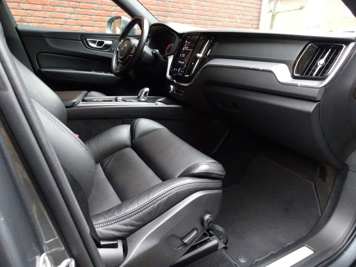 Volvo XC60 2.0 T8 Twin Engine AWD Inscription