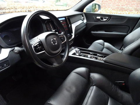 Volvo XC60 2.0 T8 Twin Engine AWD Inscription