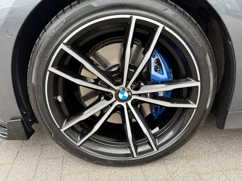 BMW 3-serie 330i Executive M-pakket|Pano|258 pk|HUD