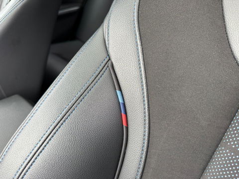 BMW 3-serie 330i Executive M-pakket|Pano|258 pk|HUD