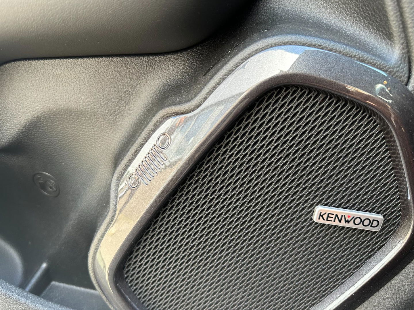 Jeep Renegade 4xe 240 Plug-in Hybrid Electric S