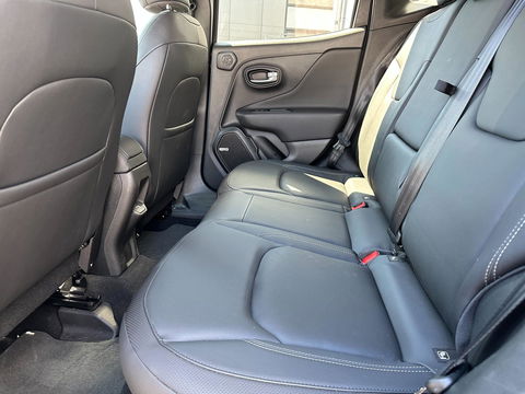 Jeep Renegade 4xe 240 Plug-in Hybrid Electric S