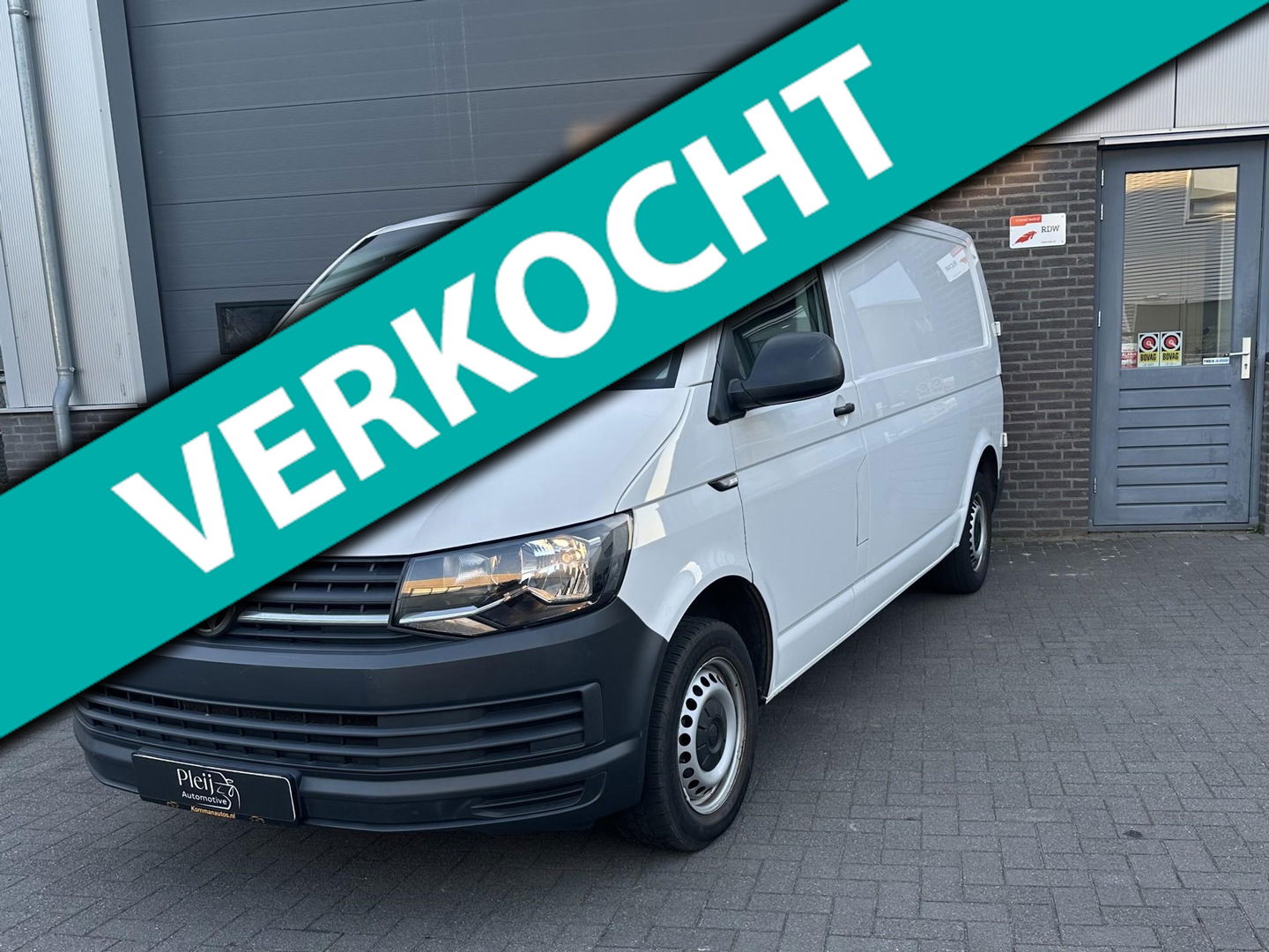 Volkswagen Transporter 2.0 TDI L2H1 Comfortline