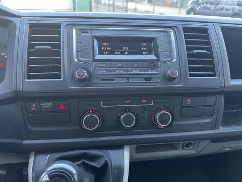 Volkswagen Transporter 2.0 TDI L2H1 Comfortline