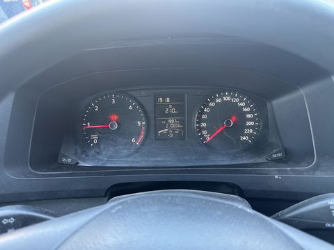 Volkswagen Transporter 2.0 TDI L2H1 Comfortline