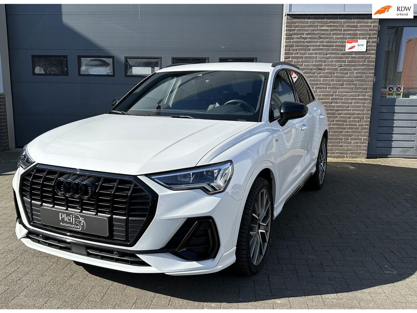 Audi Q3 35 TFSI S Line Pro Line S