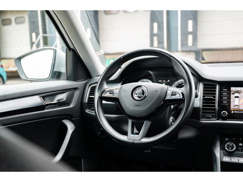 Škoda Kodiaq 1.5 TSI - 7Pers. | STOELVERW. | LEDER/STOF | CRUISE | 19" TRIGLAV VELGEN
