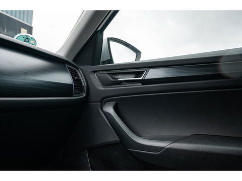 Škoda Kodiaq 1.5 TSI - 7Pers. | STOELVERW. | LEDER/STOF | CRUISE | 19" TRIGLAV VELGEN