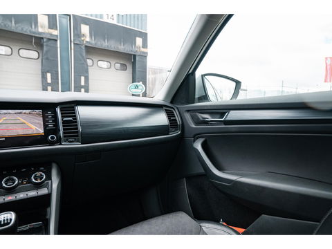 Škoda Kodiaq 1.5 TSI - 7Pers. | STOELVERW. | LEDER/STOF | CRUISE | 19" TRIGLAV VELGEN