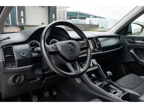 Škoda Kodiaq 1.5 TSI - 7Pers. | STOELVERW. | LEDER/STOF | CRUISE | 19" TRIGLAV VELGEN