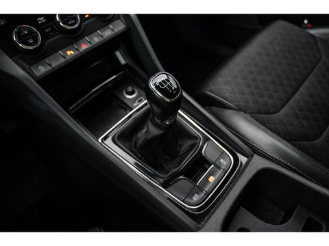 Škoda Kodiaq 1.5 TSI - 7Pers. | STOELVERW. | LEDER/STOF | CRUISE | 19" TRIGLAV VELGEN