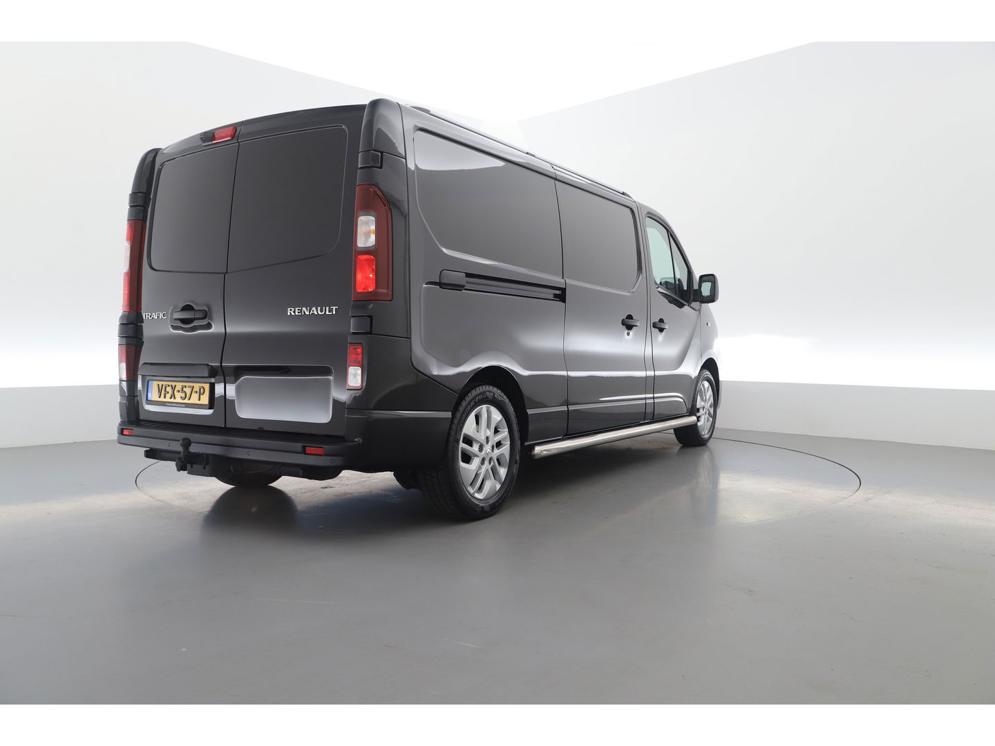 Renault Trafic 2.0 dCi 170pk L2H1 | Automaat | Navi | Camera | 2x Schuifdeur | Trekhaak | Cruise