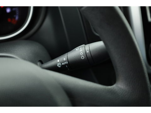 Renault Trafic 2.0 dCi 170pk L2H1 | Automaat | Navi | Camera | 2x Schuifdeur | Trekhaak | Cruise