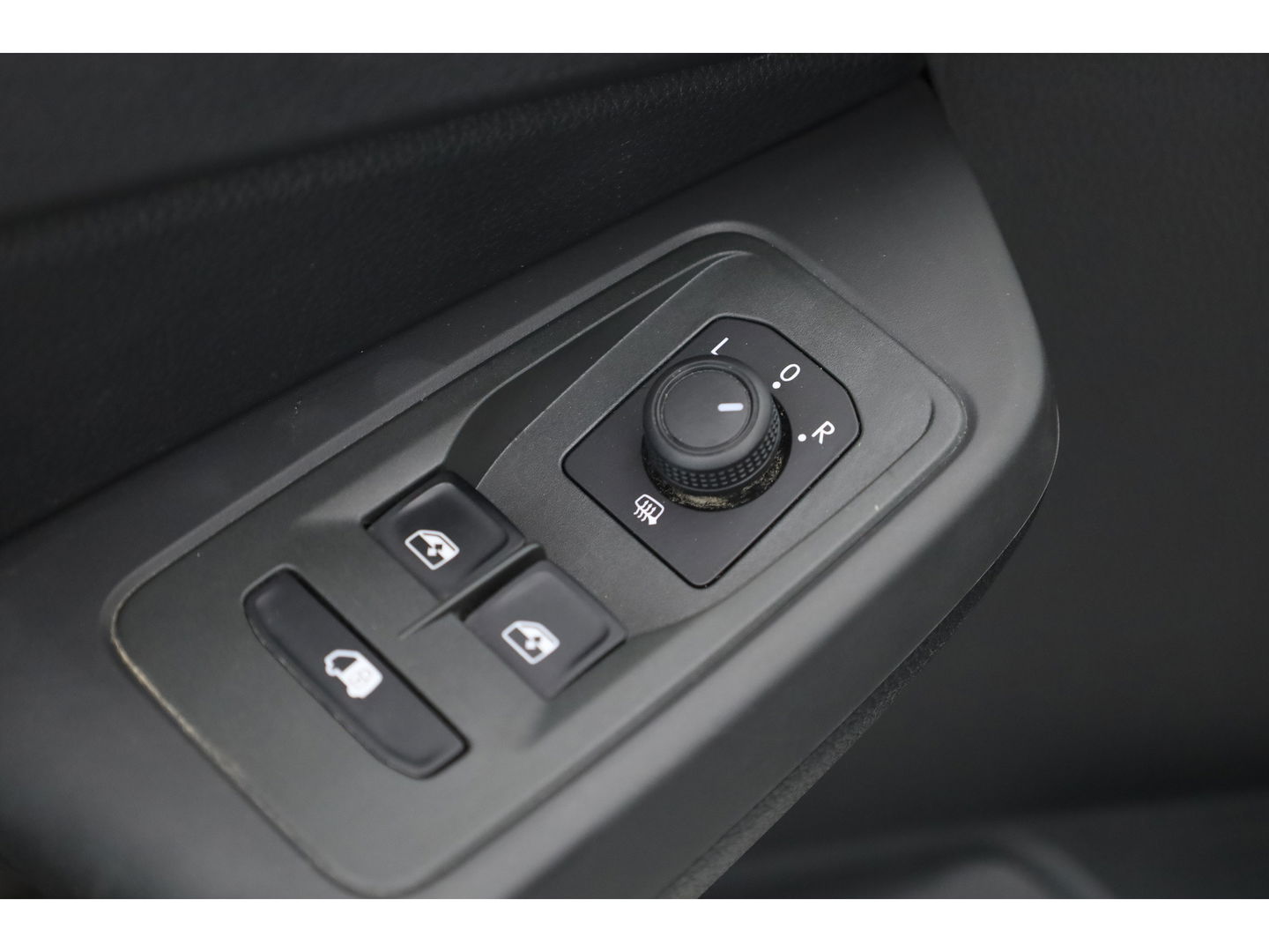 Volkswagen Caddy Cargo Maxi 2.0 TDI DSG/Automaat | Apple CarPlay | Cruise | Trekhaak | PDC A