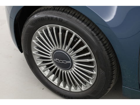 Fiat 500C Icon 42 kWh | Navi | Keyless | Apple CarPlay | Clima | PDC