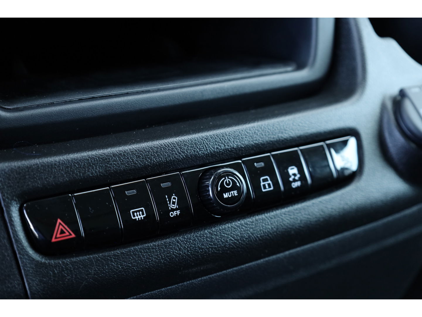 Citroƫn Jumper 2.2 BlueHDi 180 pk L3H2 | Automaat | 3.5t | Navi | Camera | Adapt.Cruise | Apple Carplay | Smart Key