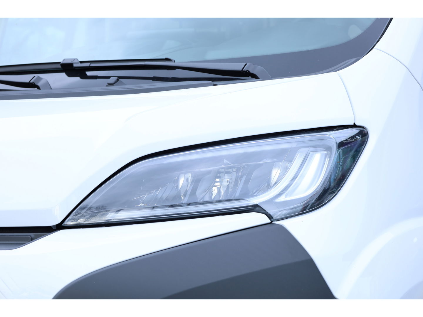 Citroën Jumper 2.2 BlueHDi 180 pk L3H2 | Automaat | 3.5t | Navi | Camera | Adapt.Cruise | Apple Carplay | Smart Key