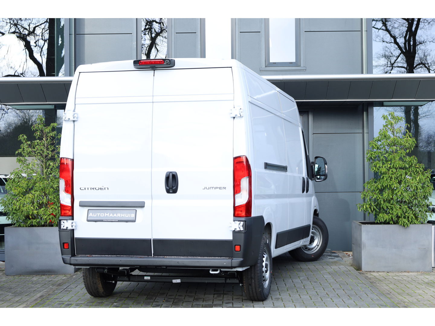 Citroƫn Jumper 2.2 BlueHDi 180 pk L3H2 | Automaat | 3.5t | Navi | Camera | Adapt.Cruise | Apple Carplay | Smart Key