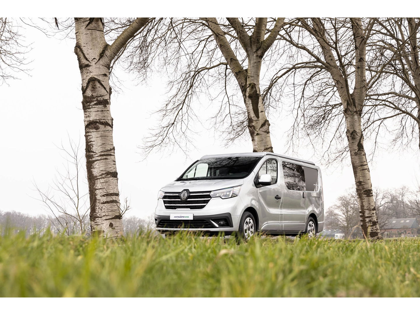 Renault Trafic AntilopeVan Flex PLUS 2.0 Blue 130 L1H1 | Hefdak | 4 zits | Luifel + tent | Fietsendrager | Zonnepaneel