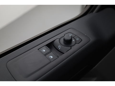 Ford Transit Custom 320 2.0 TDCI L2H1 Trend | Dubb.Cab. | Automaat | Airco | Cruise | Navi | NIEUW MODEL!!