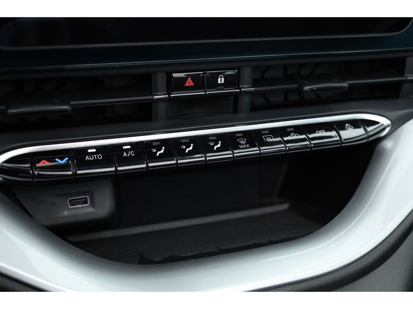 Fiat 500C Icon 42 kWh | Navi | Apple CarPlay | Keyless | Clima | PDC
