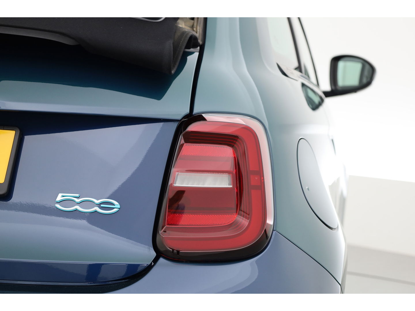 Fiat 500C Icon 42 kWh | Navi | Apple CarPlay | Keyless | Clima | PDC