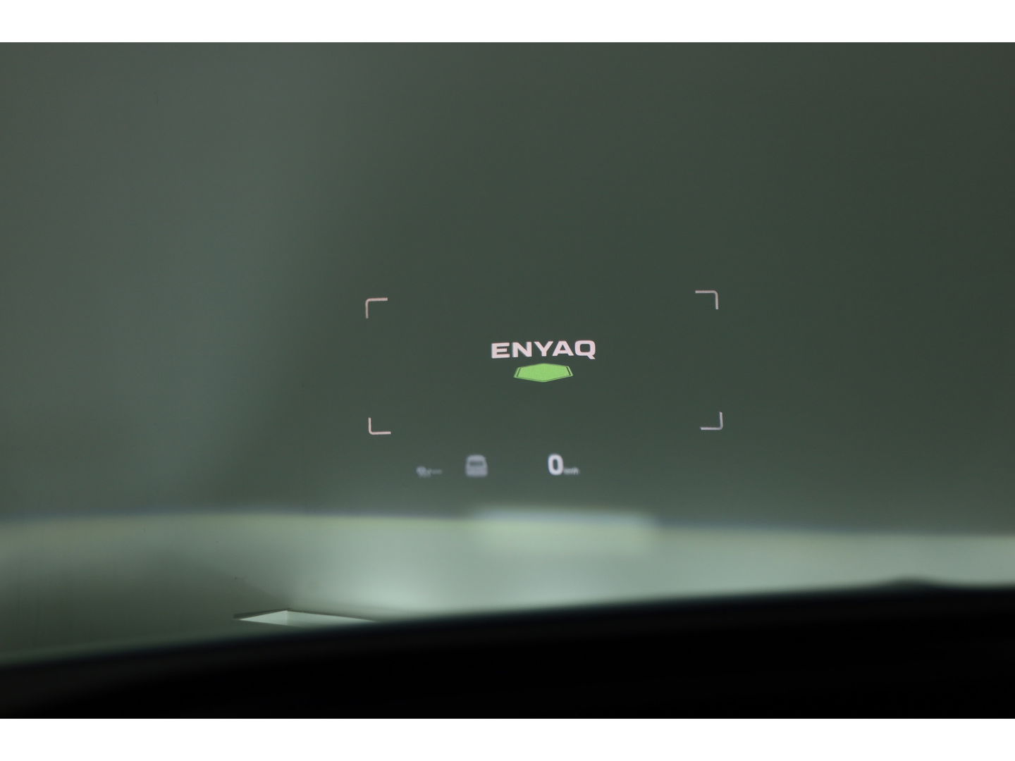 Škoda Enyaq iV 80 Sportline | Crystal Light | HUD | Travel Assist | Camera | Stoel- Stuurverw.