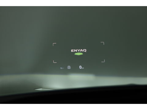 Škoda Enyaq iV 80 Sportline | Crystal Light | HUD | Travel Assist | Camera | Stoel- Stuurverw.