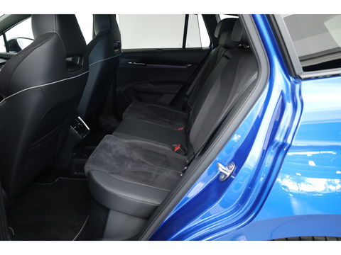 Škoda Enyaq iV 80 Sportline | Crystal Light | HUD | Travel Assist | Camera | Stoel- Stuurverw.