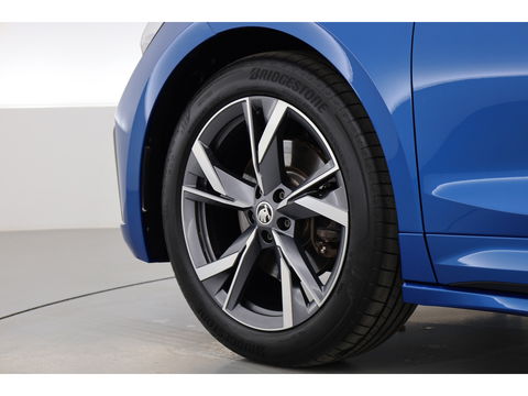 Škoda Enyaq iV 80 Sportline | Crystal Light | HUD | Travel Assist | Camera | Stoel- Stuurverw.